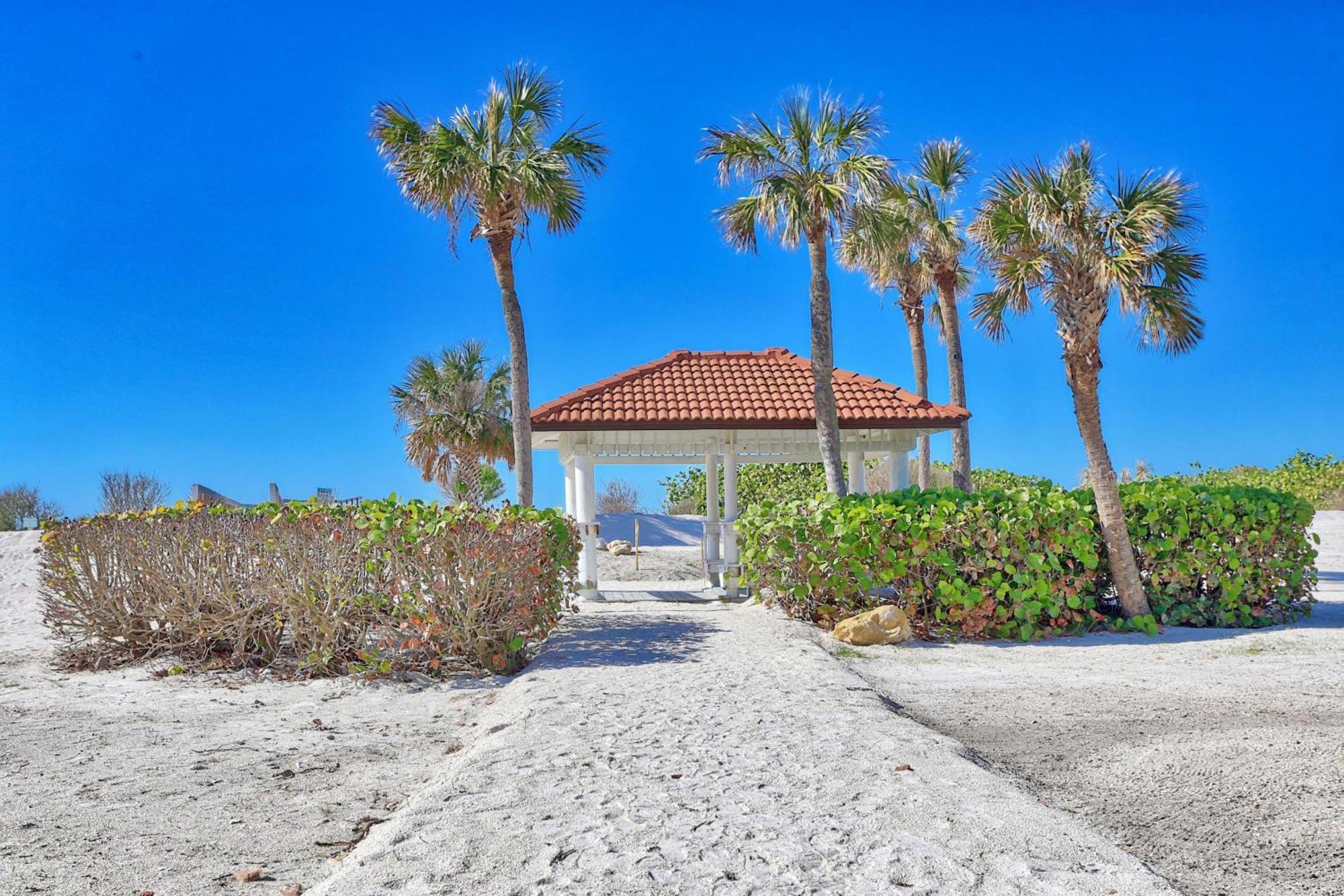 Land'S End 10-303 Beach Front - Premier Villa St. Pete Beach Dış mekan fotoğraf